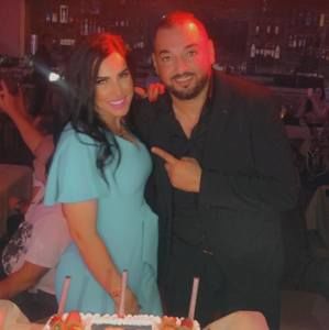 Meet your Posher, Sarsora